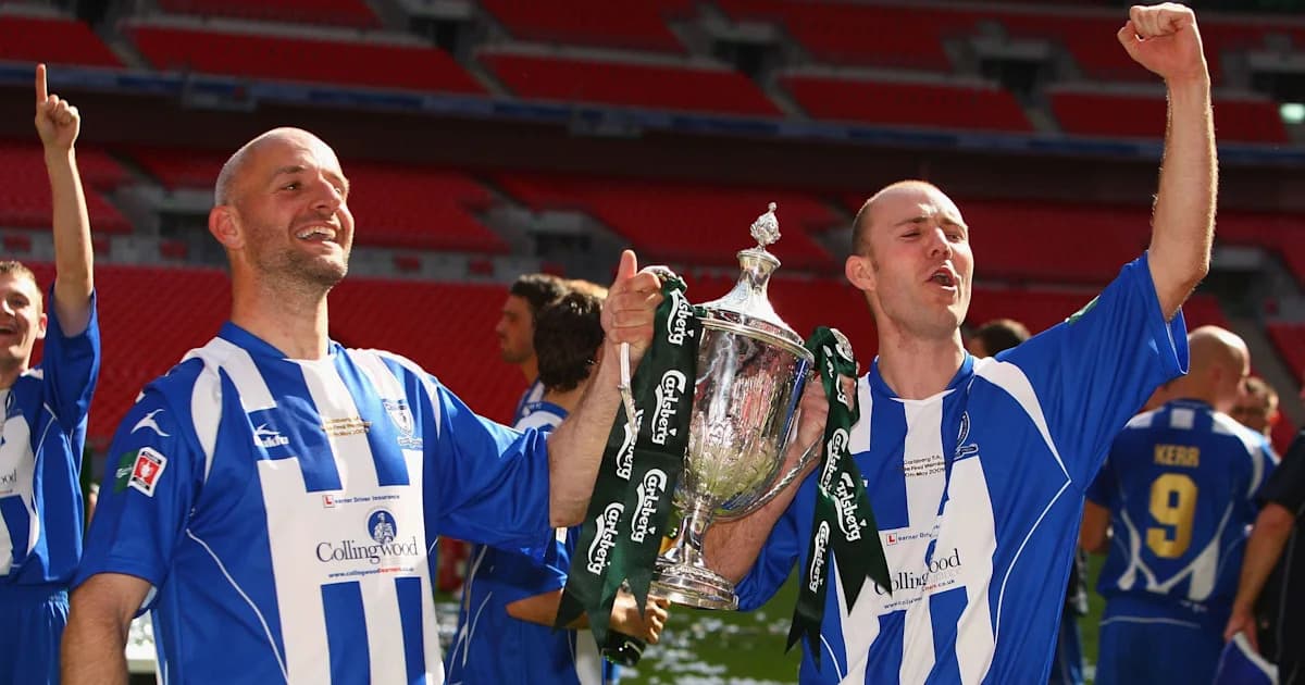 Los jugadores semi-profesionales que ganaron tres finales consecutivas en Wembley