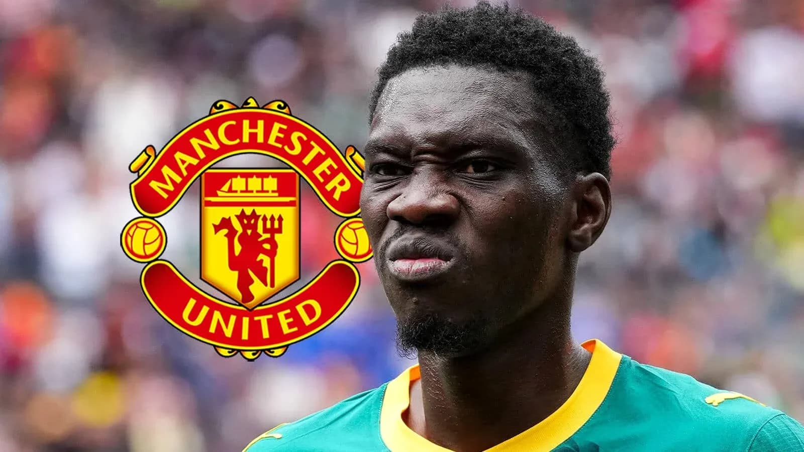 Jugador con camiseta verde frente al logo de Manchester United Jugador con camiseta verde frente al logo de Manchester United