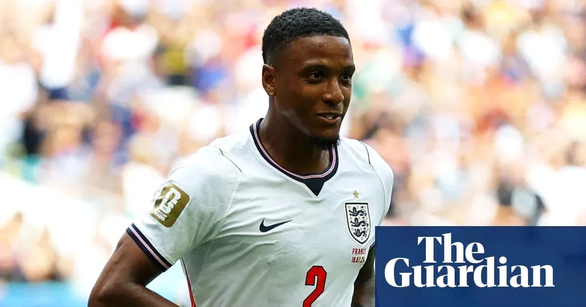Jugador de Inglaterra sonriendo durante un partido Jugador de Inglaterra sonriendo durante un partido