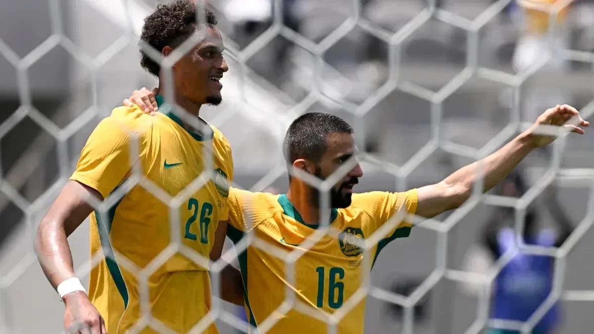 Jugadores australianos celebrando en el campo de juego Jugadores australianos celebrando en el campo de juego