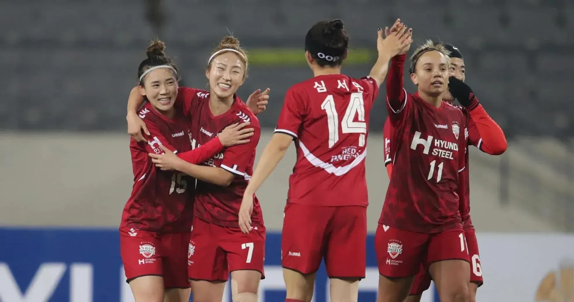 Jugadoras del Incheon Red Angels celebrando un gol Jugadoras del Incheon Red Angels celebrando un gol