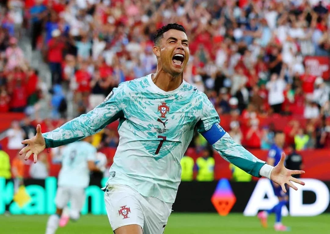 Cristiano Ronaldo celebrando un gol para Portugal Cristiano Ronaldo celebrando un gol para Portugal