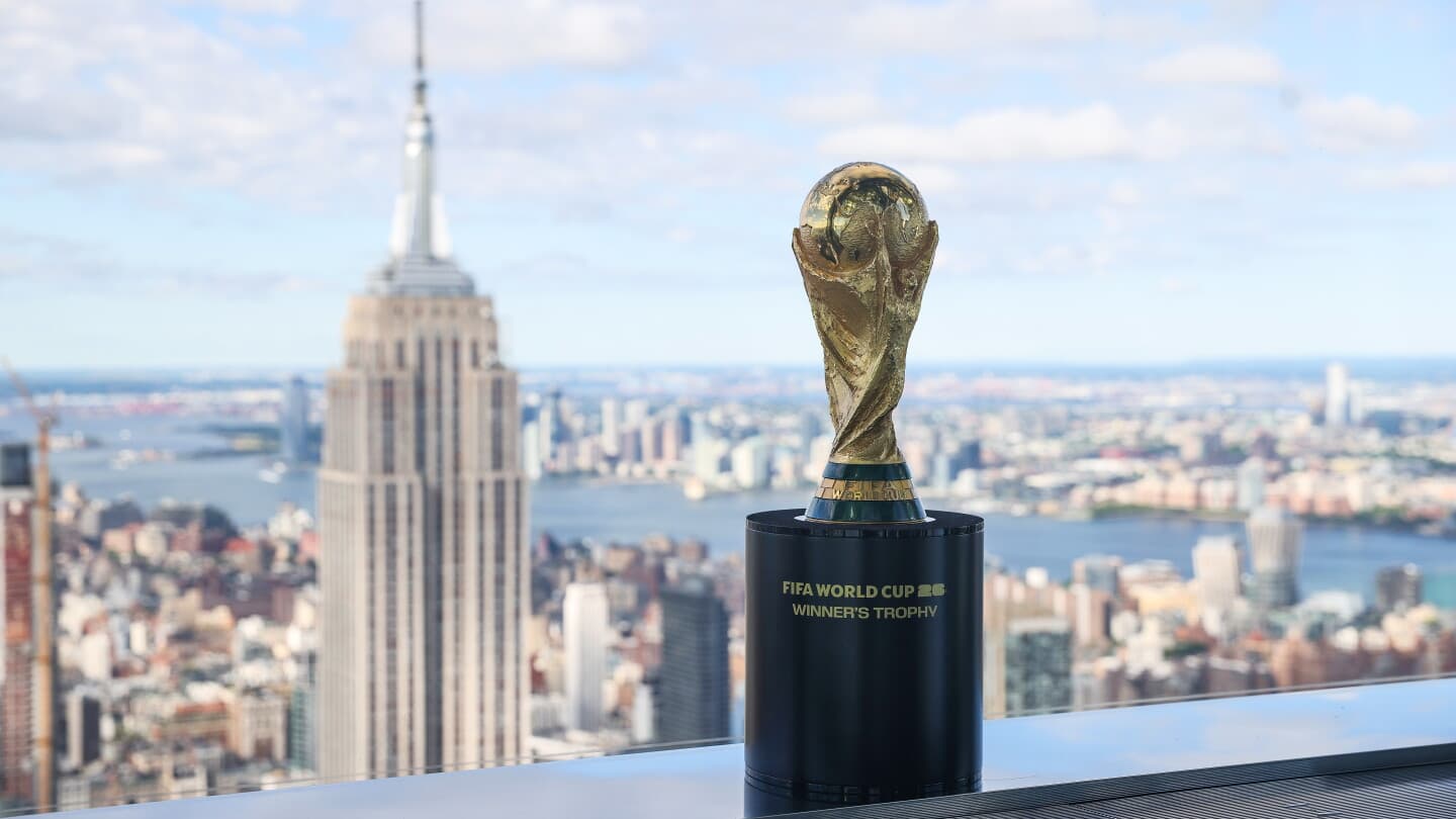 Trofeo de la Copa Mundial de la FIFA en Nueva York Trofeo de la Copa Mundial de la FIFA en Nueva York
