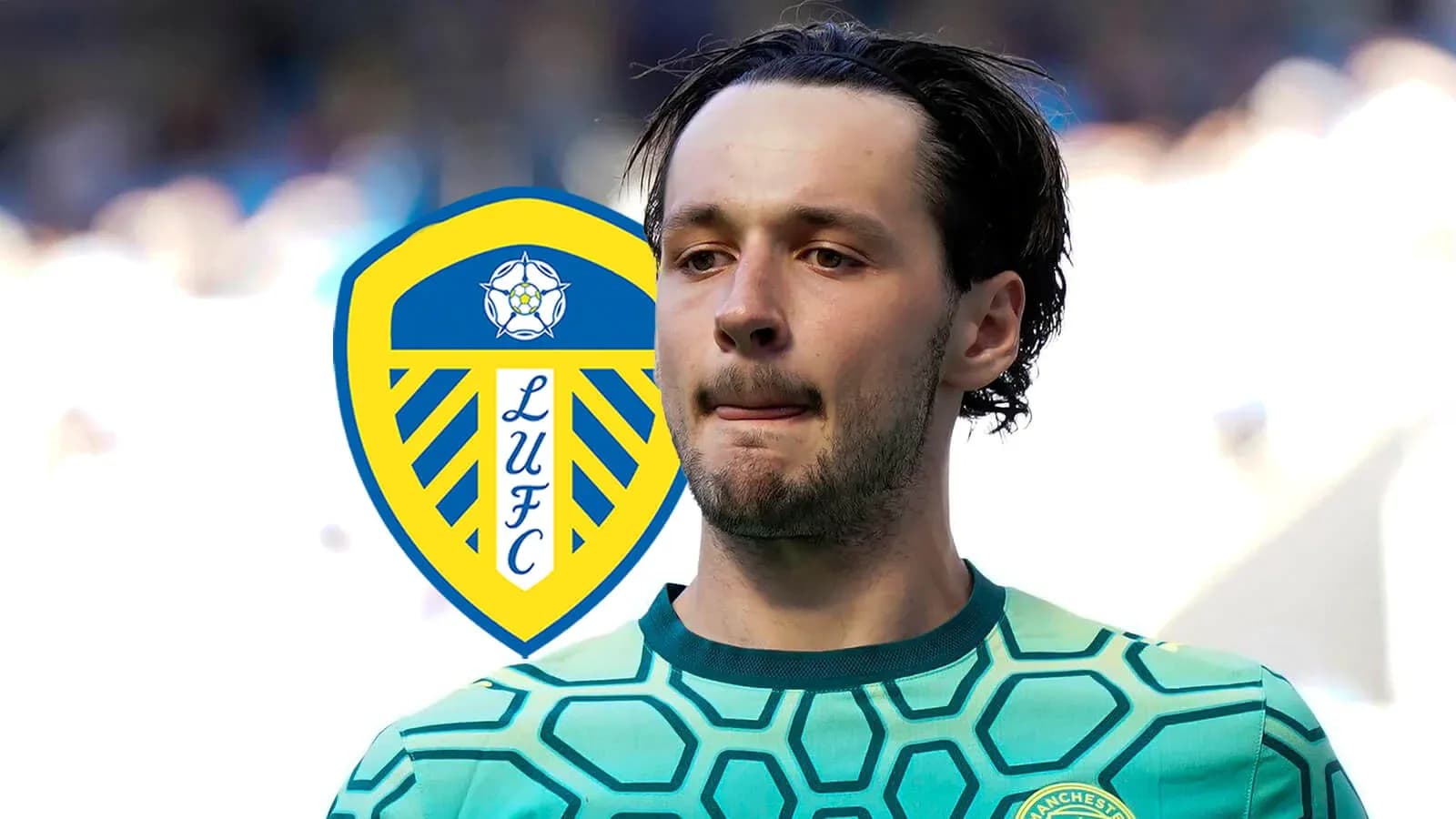 Jugador de Leeds United con camiseta de portero Jugador de Leeds United con camiseta de portero