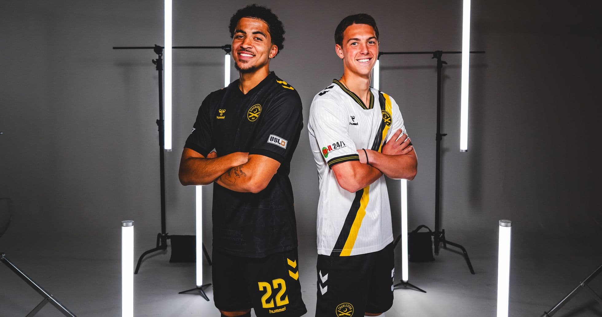 Jugadores de Charleston Battery y FC Tulsa posando Jugadores de Charleston Battery y FC Tulsa posando