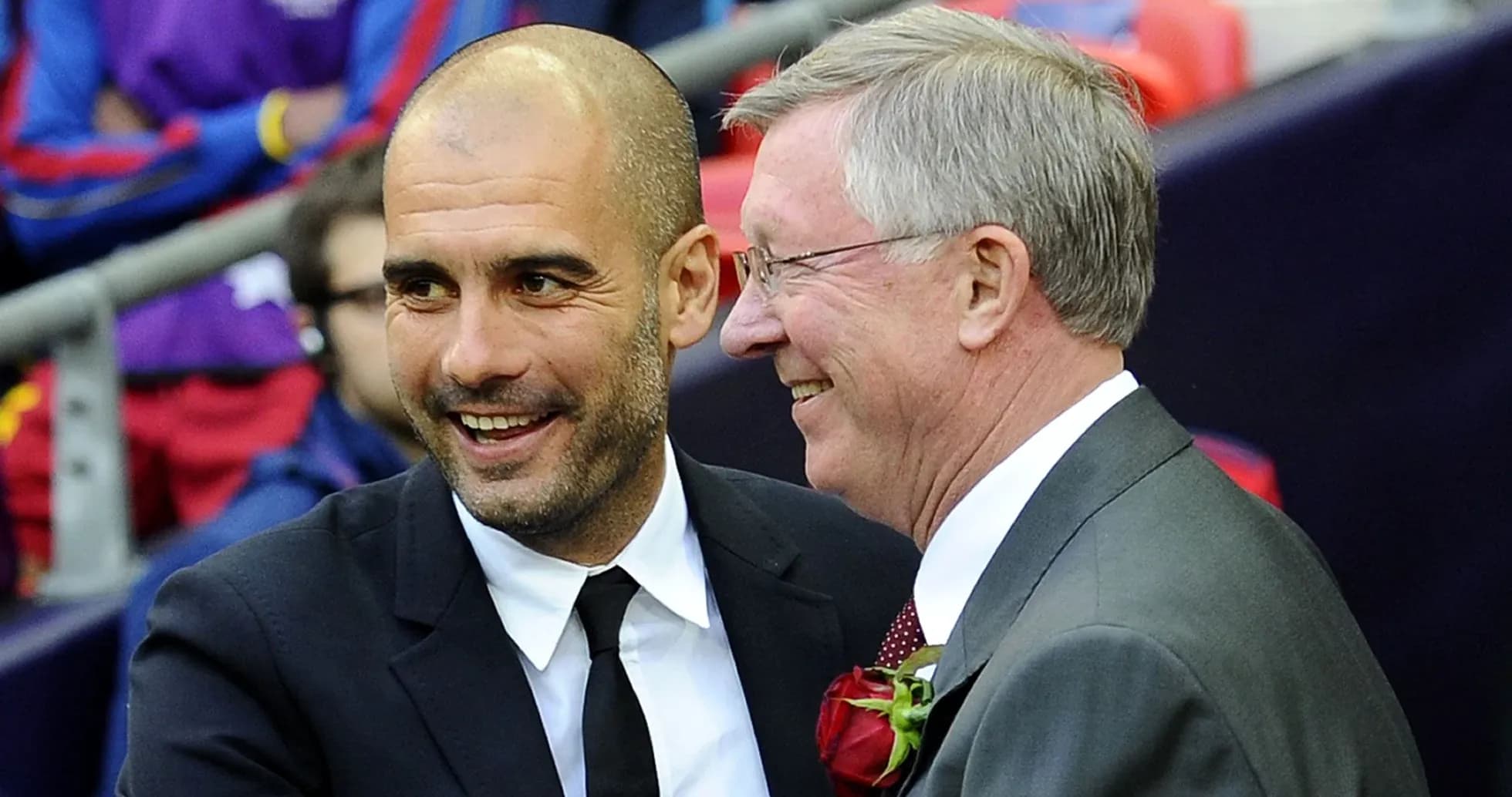 Pep Guardiola y Alex Ferguson sonriendo juntos Pep Guardiola y Alex Ferguson sonriendo juntos