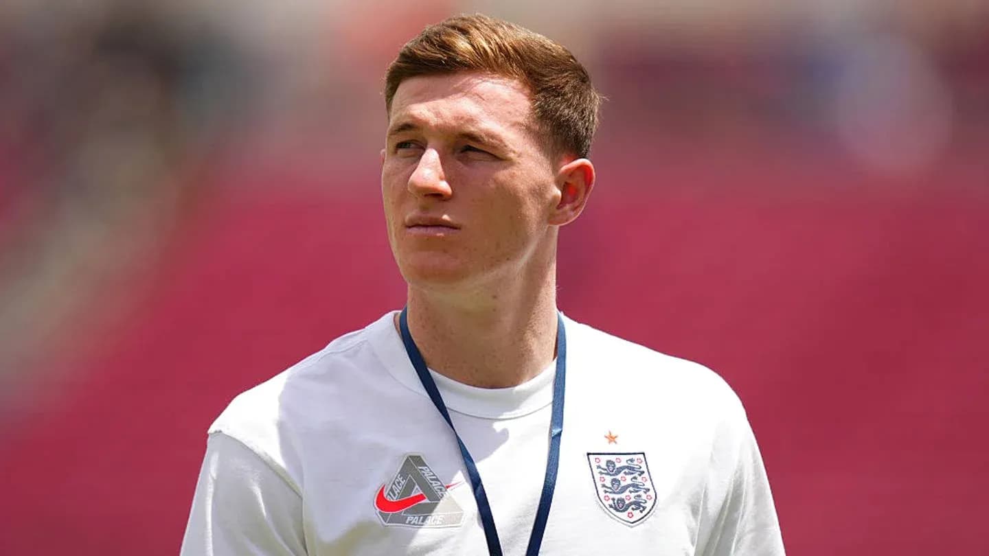 Jugador de Inglaterra en el campo antes del partido Jugador de Inglaterra en el campo antes del partido