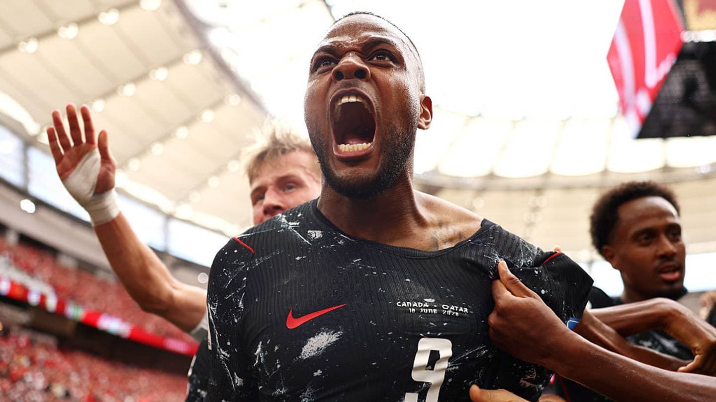 Canadá arrasa a Qatar con un ataque imparable y consigue una victoria histórica Canadá arrasa a Qatar con un ataque imparable y consigue una victoria histórica