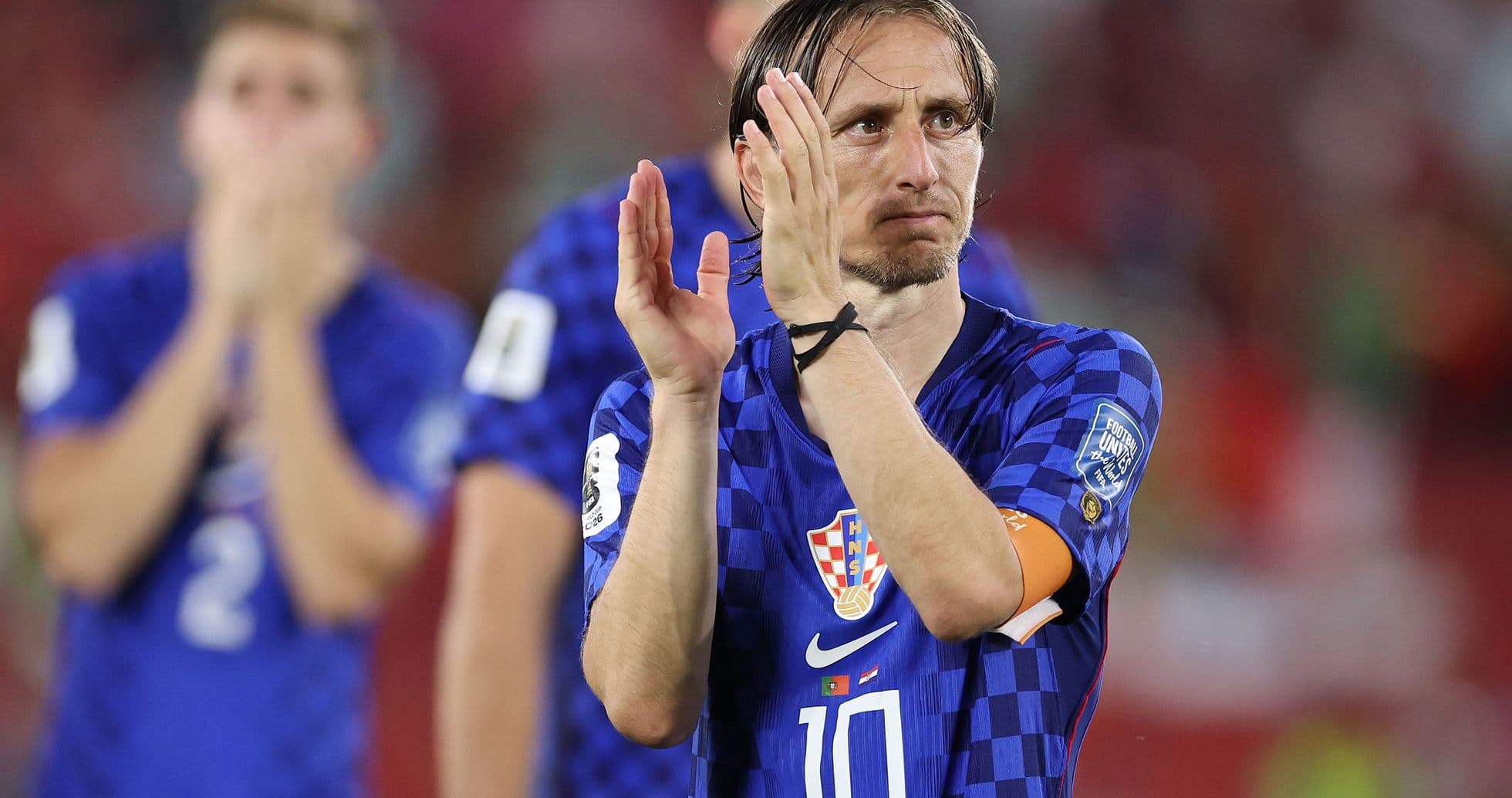 Luka Modric renueva con AC Milan hasta 2027 y sorprende a todos Luka Modric renueva con AC Milan hasta 2027 y sorprende a todos