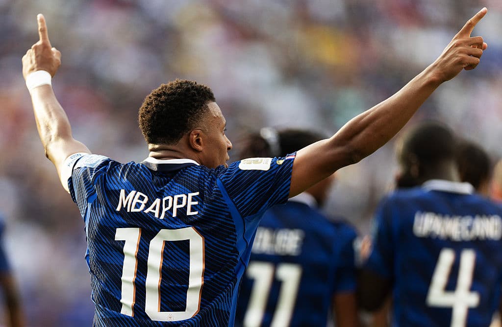 Resumen nocturno del Mundial 2026: México avanza con solvencia y Mbappé brilla Resumen nocturno del Mundial 2026: México avanza con solvencia y Mbappé brilla