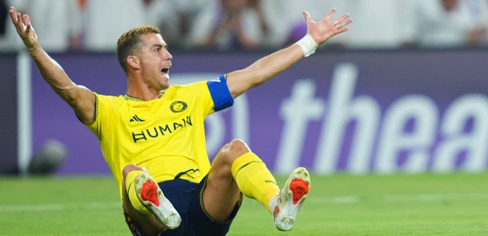 Cristiano Ronaldo y Al-Nassr sufren derrota histórica ante Al-Ain en la Champions Asiática Cristiano Ronaldo y Al-Nassr sufren derrota histórica ante Al-Ain en la Champions Asiática